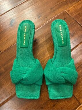 Good American Emerald Green Terry Knot Slide Mules